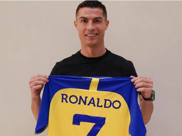 Ronaldo Joins Al-Nassr